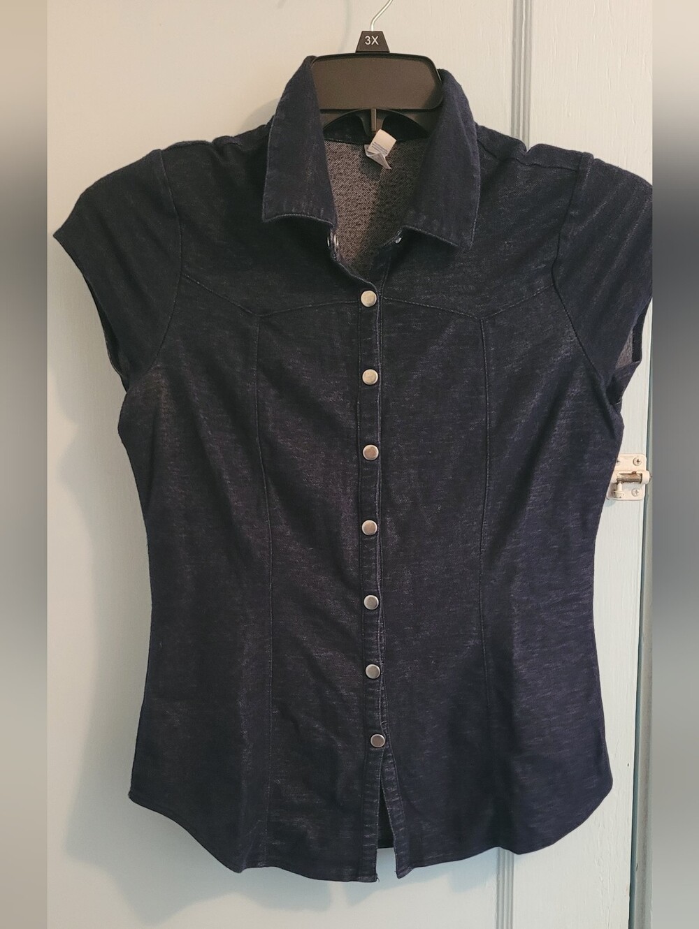 Women’s Short Sleeve Button-Front Top in Navy